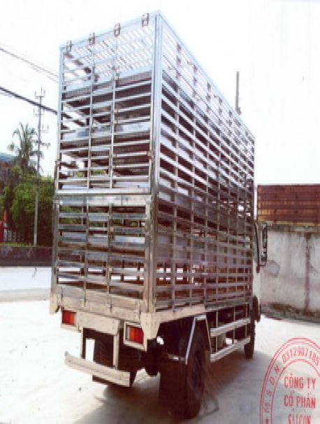 XE HINO DUTRO 4.5 TẤN THÙNG INOX CHỞ GIA CẦM  1