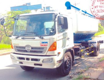 GIÁ XE TẢI HINO BỒN XITEC CHỞ CÁM 13 KHỐI 0